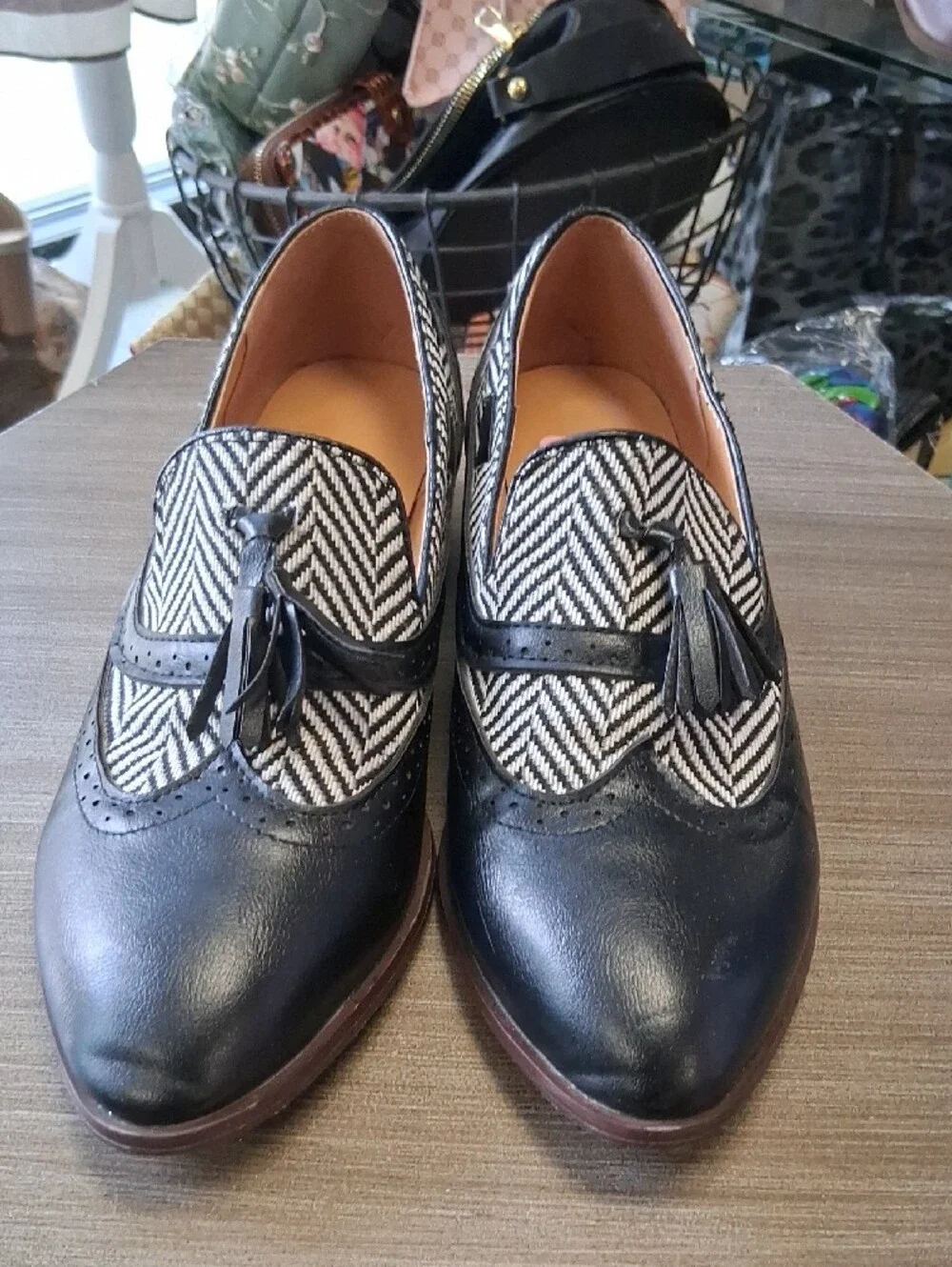 Oxford Black and White Tassel Loafers RNB31J